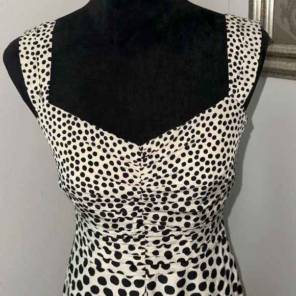Ann Taylor ivory black polka dot sleeveless‎ 100% silk mid length dress Sz 0 - Picture 4 of 7
